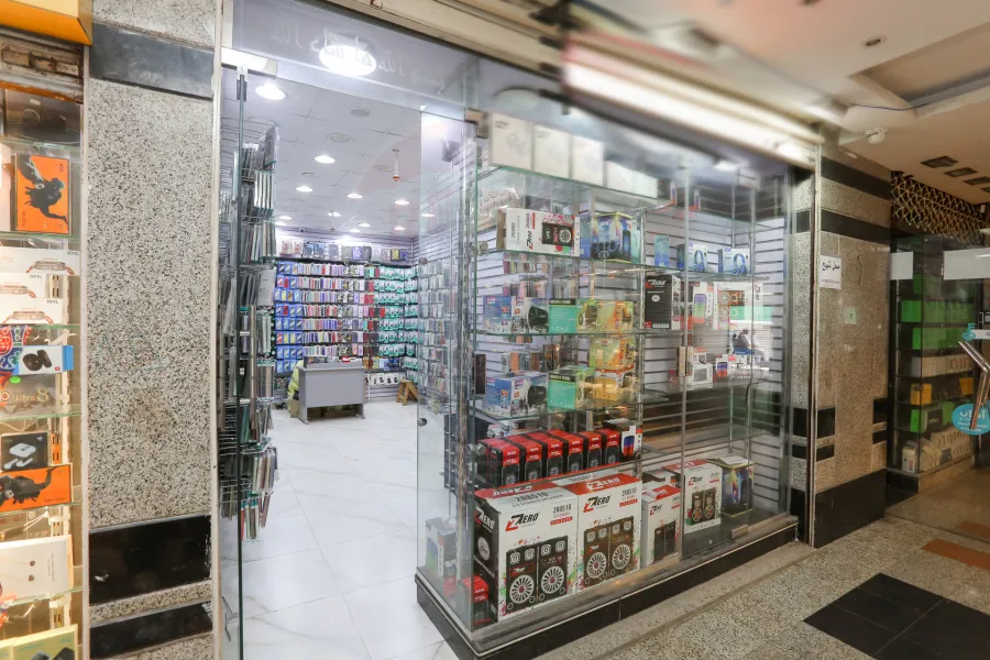 (محل تجارى للبيع - مؤجر بعائد استثماري مميز - 28 م محطة الرمل (ش شاكور