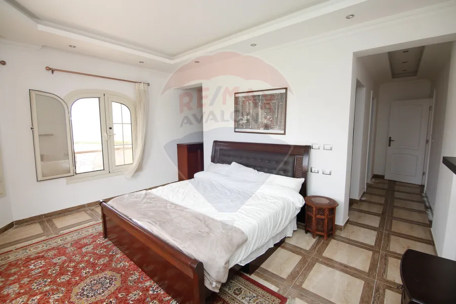 فيلا للايجار  المفروش  720م الساحل الشمالي (قرية فيردينيا الكيلو 39 -على بعد ١٠دقائق من كارفور العروبه الكينج مريوط)