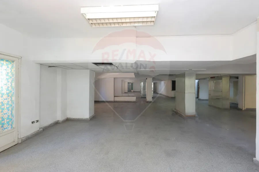 Commercial Mezan for sale 363 m net Fleming (Elhoryea Road)