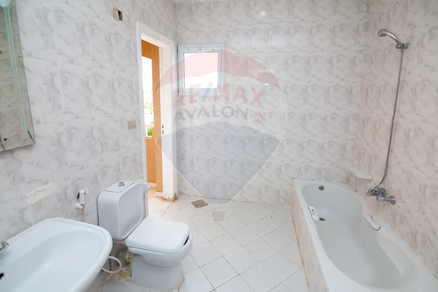 Villa for sale north coast (Green Village)