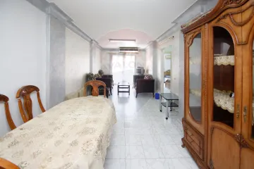 شقة للبيع 105 م المندرة (ش جمال عبد الناصر)