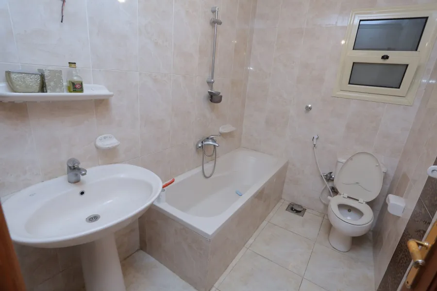 Apartment for sale 180 Kafr Abdo (Sanit Gainy St.)