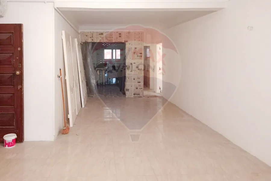 شقة للبيع 155 م ميامي (ش عبد الناصر الرئيسي)