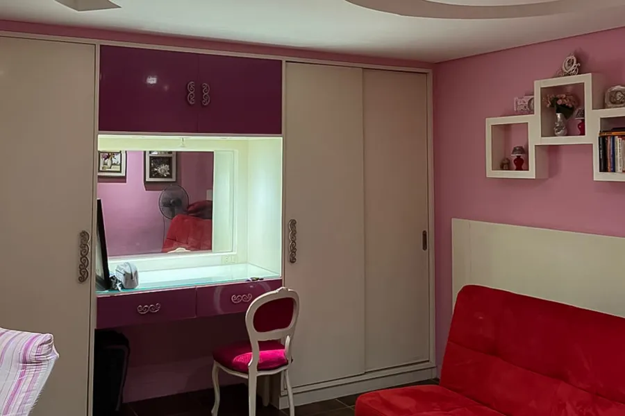 شقة للبيع 250 م سموحة (توت عنخ امون - ابراج كيروسيز)