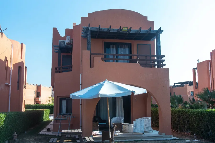 Stand alone villa for sale (Nice 4) 260 m