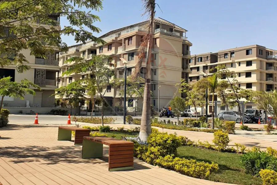 شقة للبيع 127 م 6 أكتوبر (بادية - بالم هيلز)