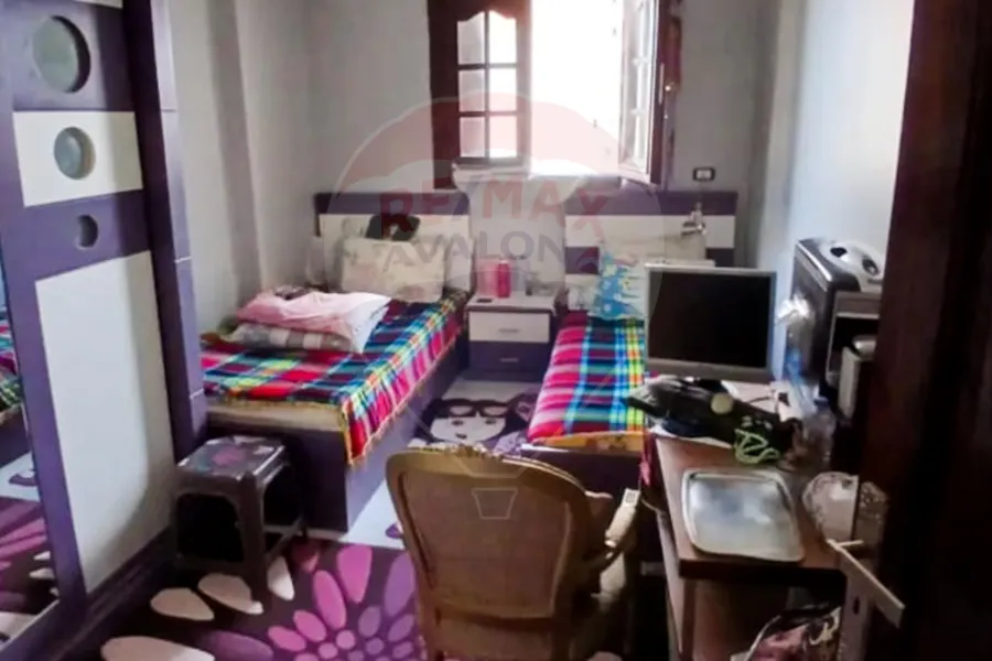 شقة للبيع 100 م سيدي جابر (خطوات من الترام و أبو قير)