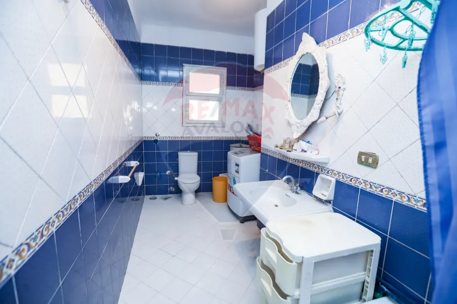 شقة للبيع 200 م كفر عبده (ش علي باشا ذو الفقار)