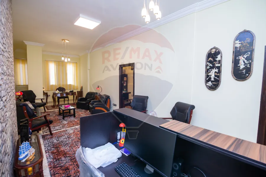 Administrative Apartmen for sale 200 m Camp Shizar (Omar Lotfy St. - Directly on the tram)