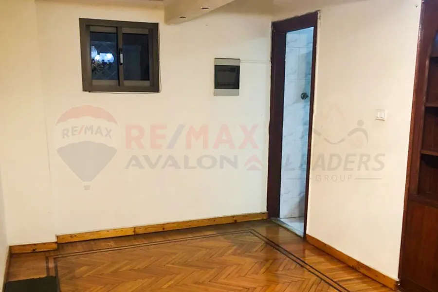 Apartment for sale 120 m Net Smouha (steps from Zahran Mall)