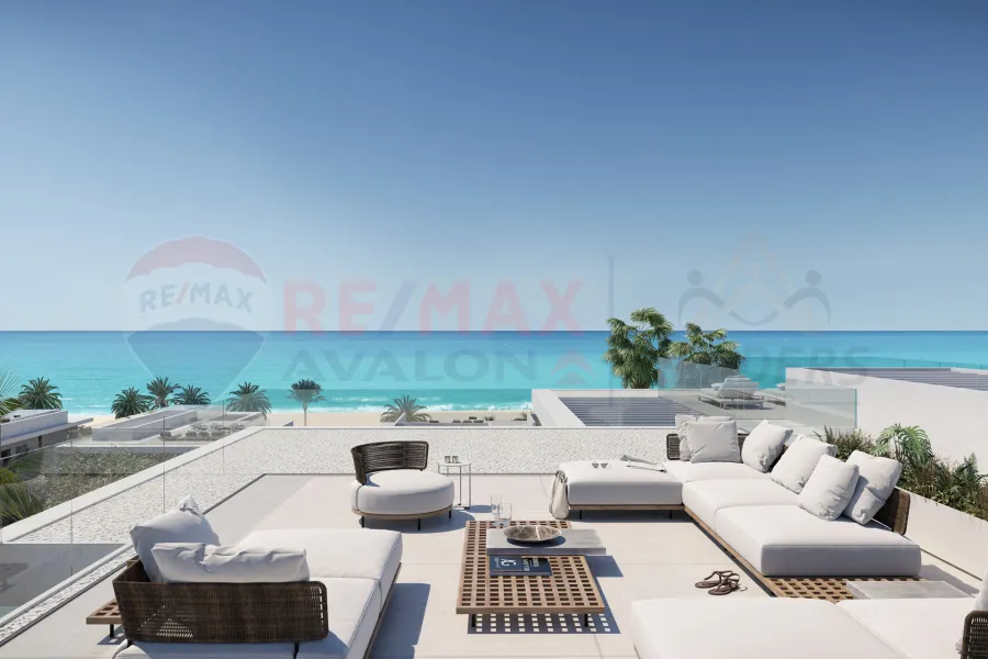 Ground chalet with garden for sale (Marassi - Marina) 140 m