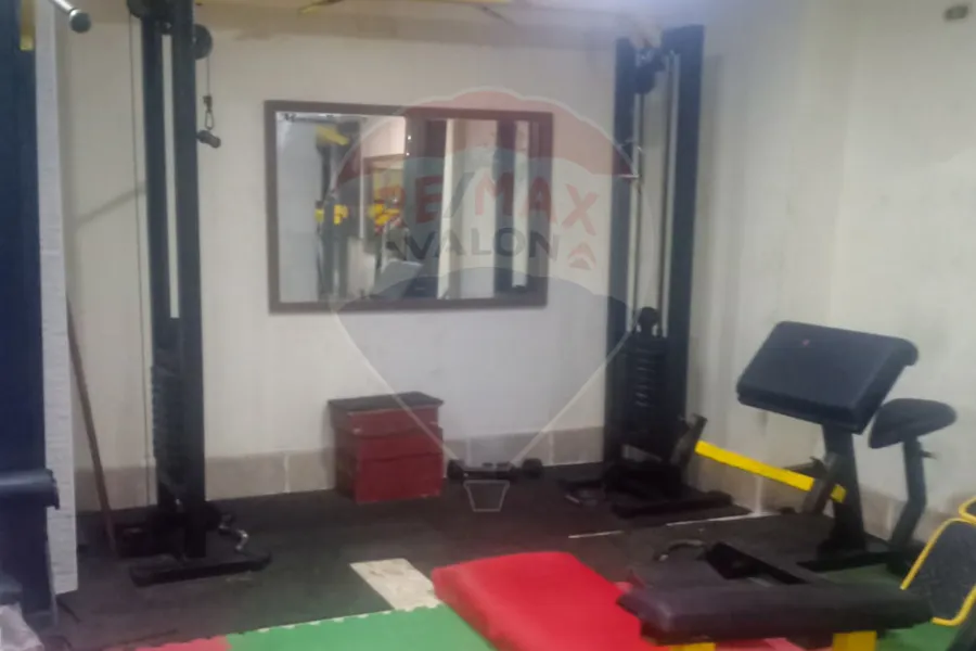 محل للبيع 150 م  شدس (ش مرتضي)