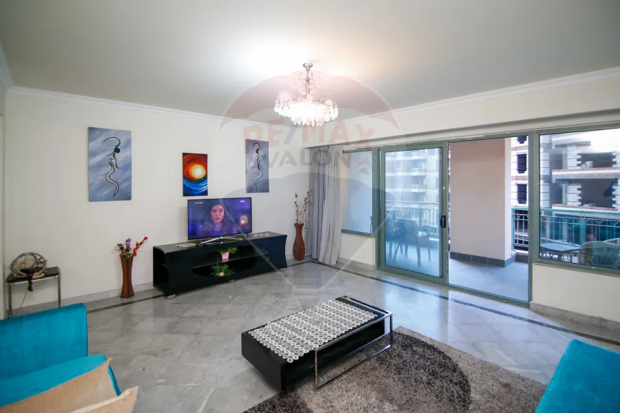 شقة للبيع  267 م سان استيفانو (الفور سيزون )