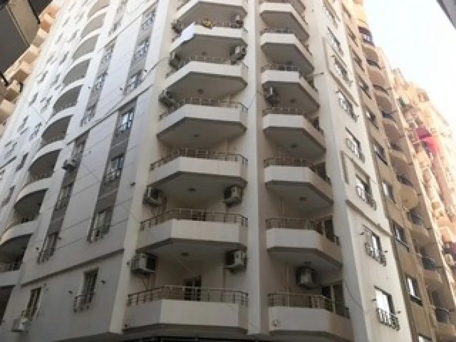 Apartment for sale 180 Kafr Abdo (Sanit Gainy St.)