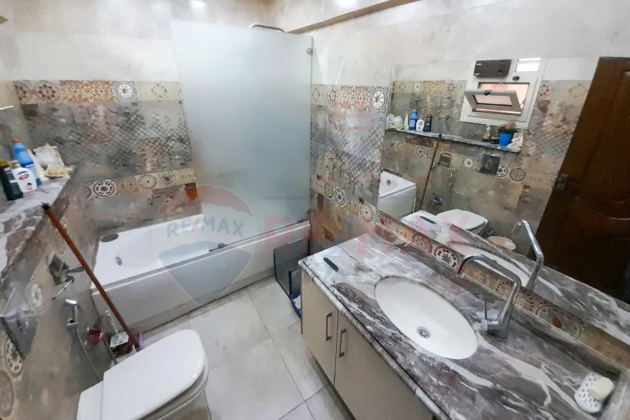 Apartment For Sale 240 m Smouha (Fayrouzet Smouha Compound)