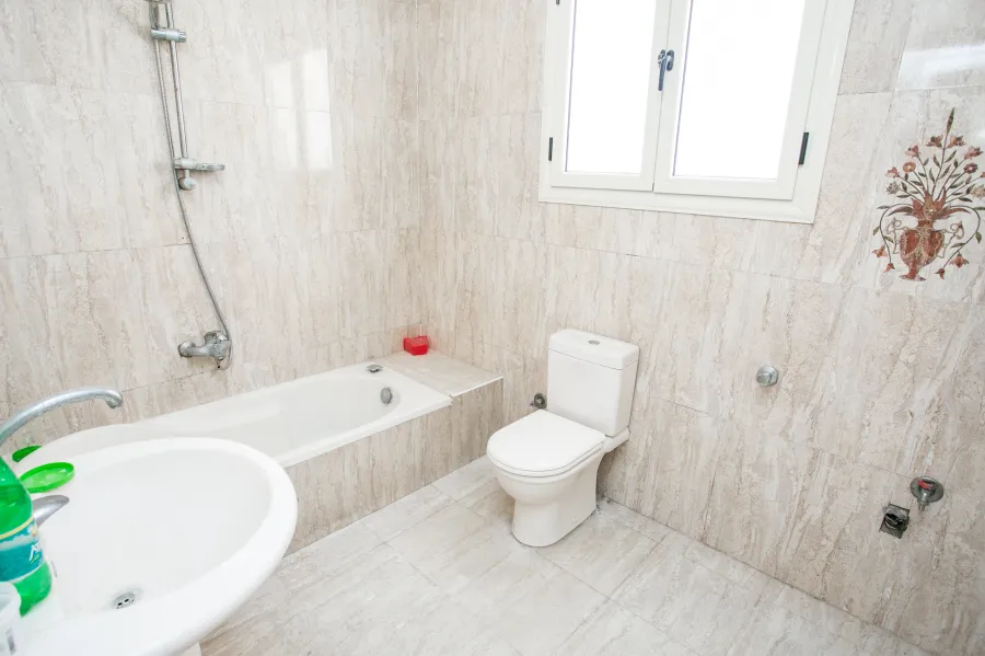 Apartment for sale 350m Hadayah (Abdelhamid Alabady St)