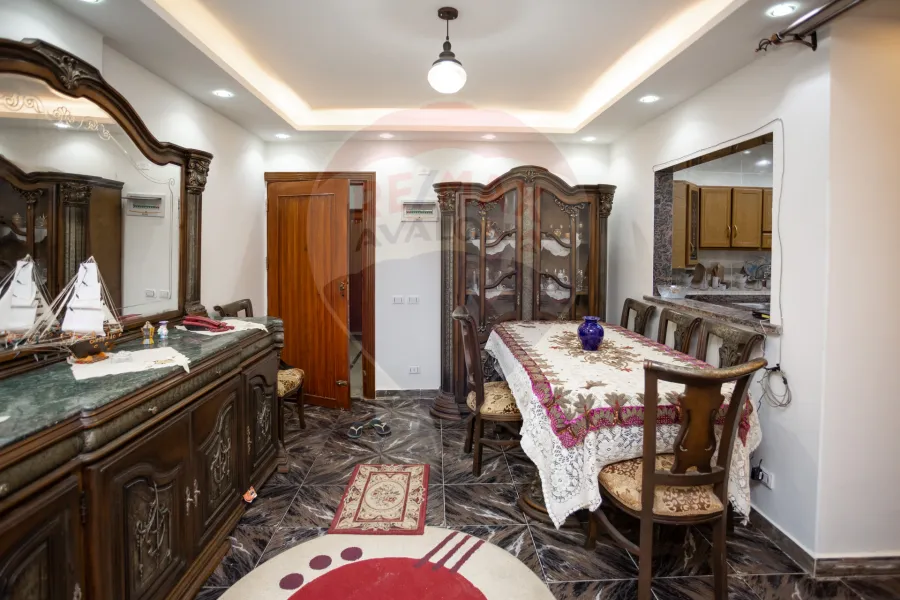 Licensed apartment for sale 155 m Janaklis (Directly on the tram)