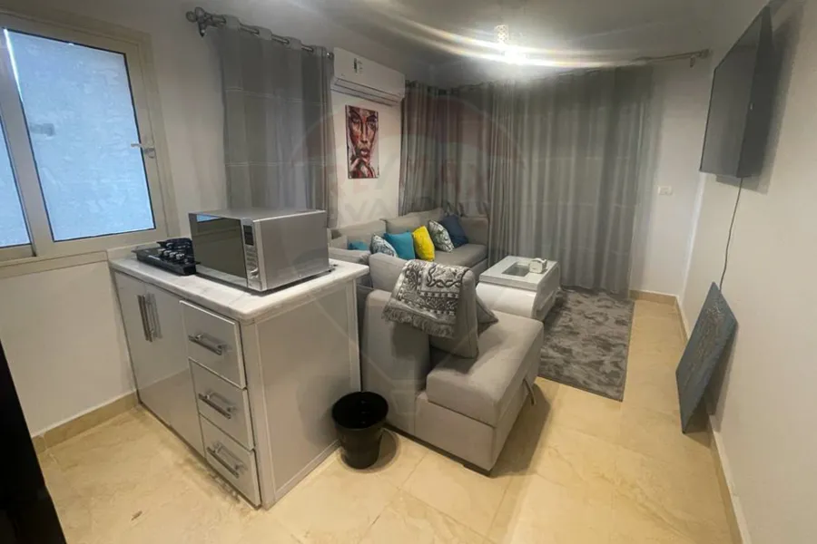 شاليه للبيع 85 م +25 م حديقة الساحل الشمالي (قرية اجورا ك 128)