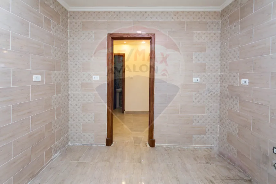 شقة للبيع 150 م لوران (متفرع من ش الإقبال)