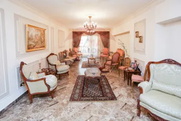 شقة للبيع 190 م كفر عبده (ش سكينة بنت الحسين و خطوات من شركة هريتدج)