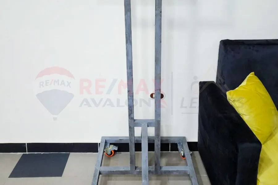 Shop for rent 237 m Sidi Bishr (Mosque Sidi Bishr Bahri St)