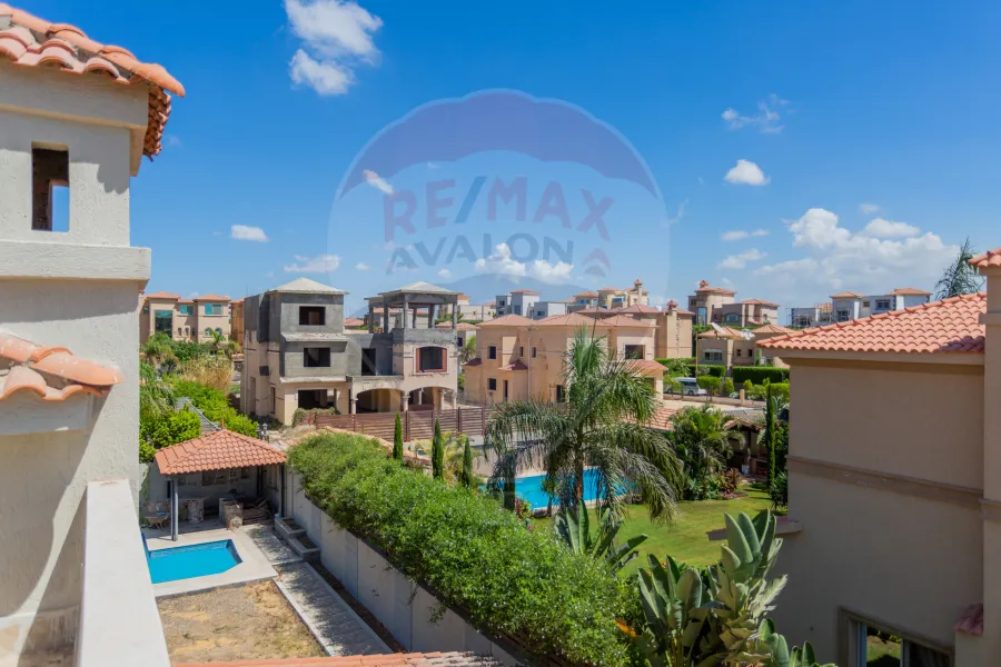 Stand alone villa for sale 1,038 m Alex west (Model V2 - Antoniadis)