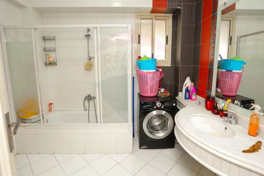 Duplex apartment for sale 280 m Louran (Al Wataniya Ibrahim Nassir St - Branched from Shaarawy)