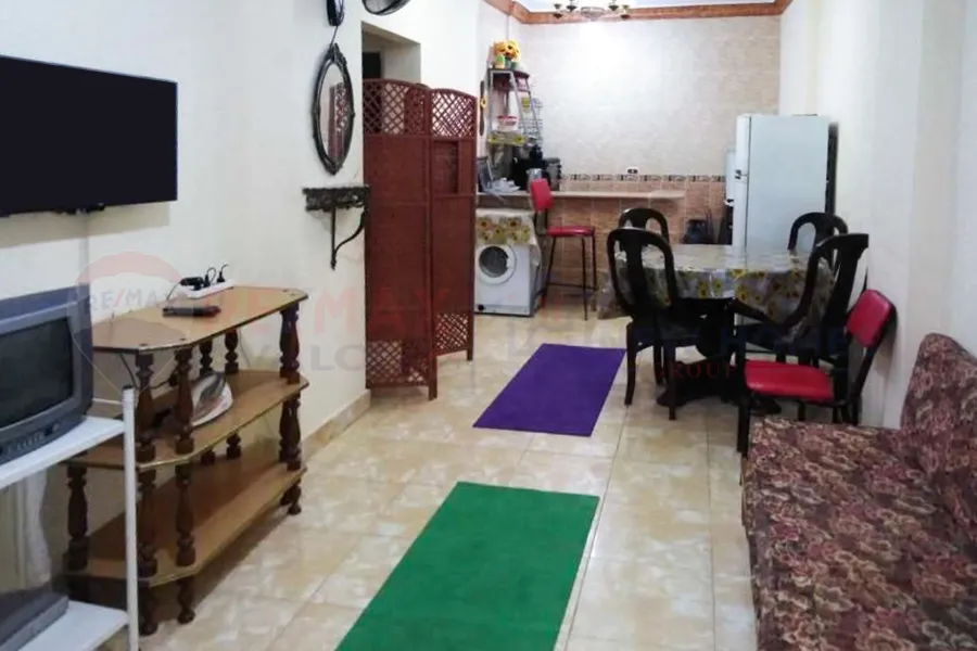 Ground chalet with garden for sale in Sahel (New Cairo)