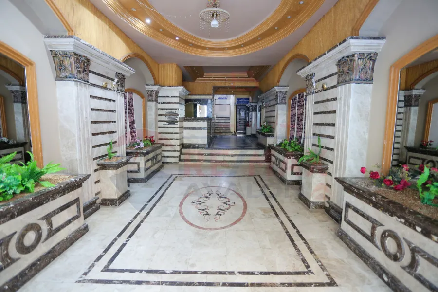 شقة للبيع 100 م سموحة (ش بهاء الدين الغتوري)