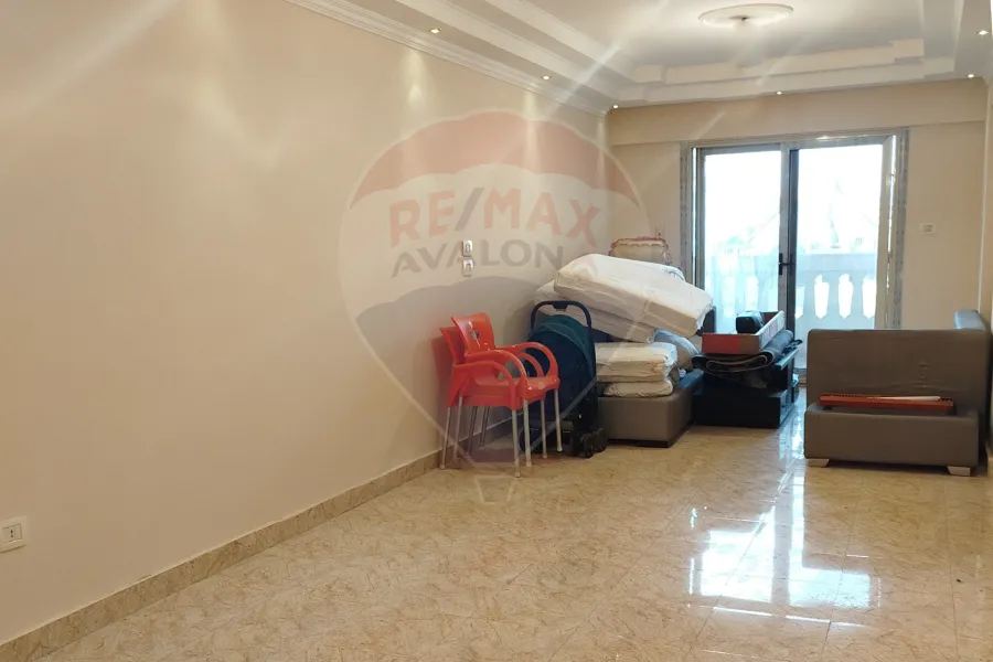 شقة للبيع 125 م سبورتينج (ش الاقصر )