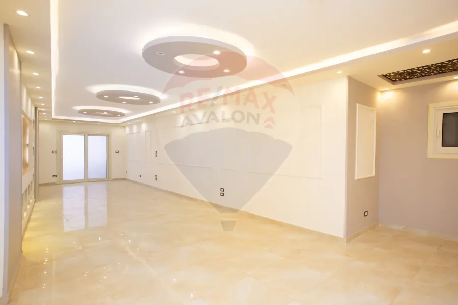 Apartment for sale 195 m Kafr Abda (Amir El Bahar St.)