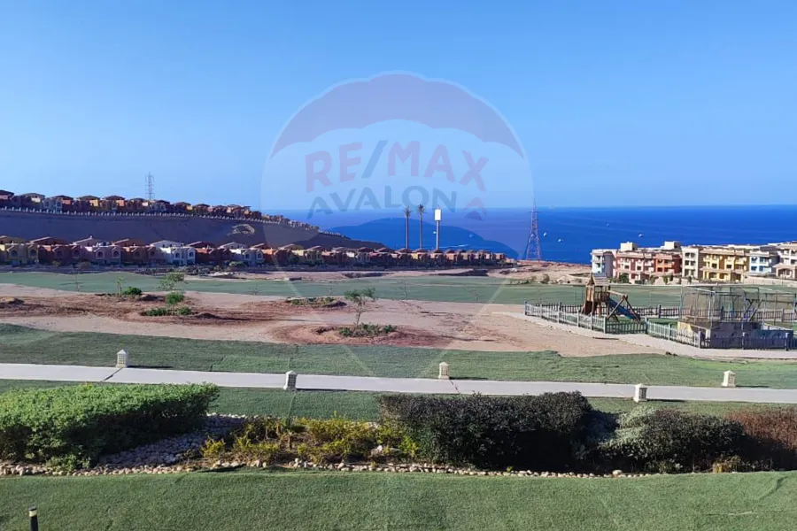 شاليه للبيع العين السخنة (بورتو السخنة - ايلاند)