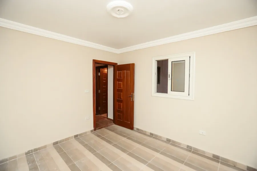 Apartment for sale 130m Victoria (Tram Station)