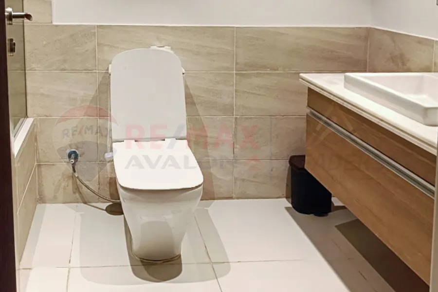 شاليه للبيع (مراسي مارينا 1) 150 م