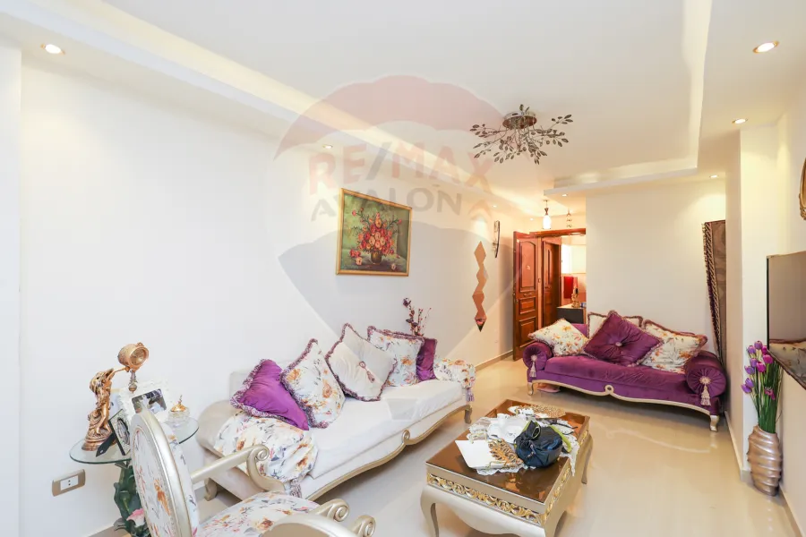 Apartment for sale 120 m Al-Syouf (Square Al-Syouf) -