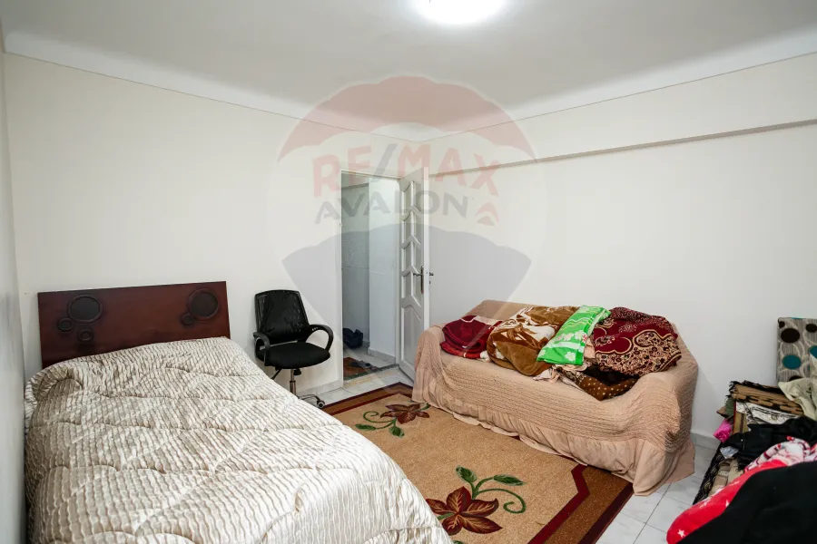 شقة للبيع 135 م سبورتنج (ش طيبة)