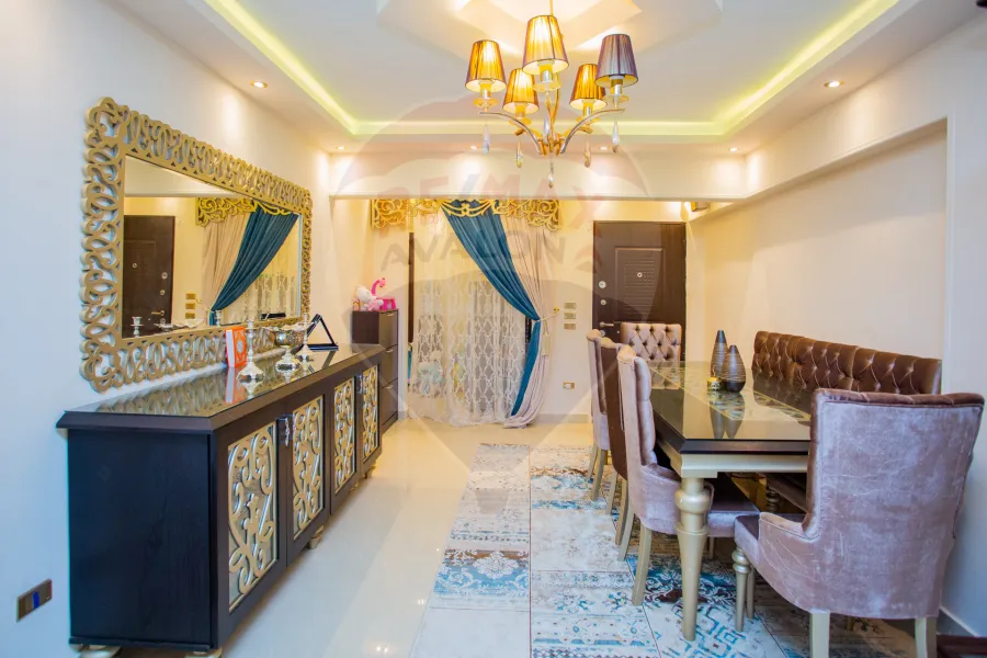 شقة للبيع 145 م  سموحة (ش النصر) - 2,500,000 ج