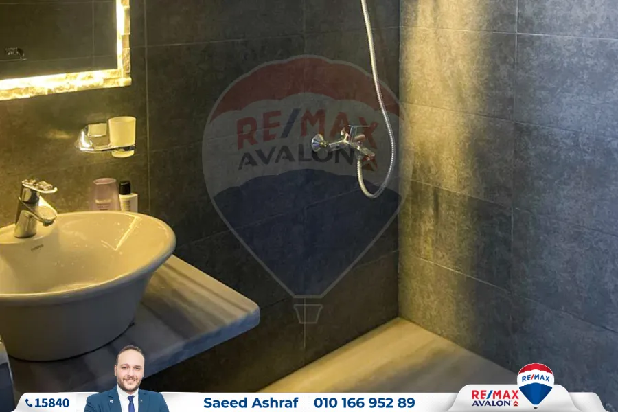 Chalet for sale (Sea View - Ras El Hekma) - 120 m