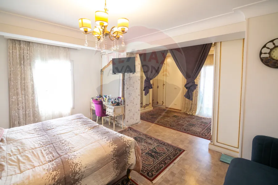 Apartment for sale 223 m Smouha (Hassan Allam St.)