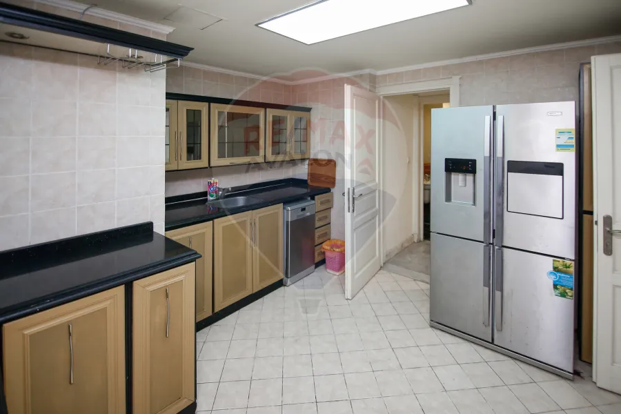 شقة للبيع  267 م سان استيفانو (الفور سيزون )