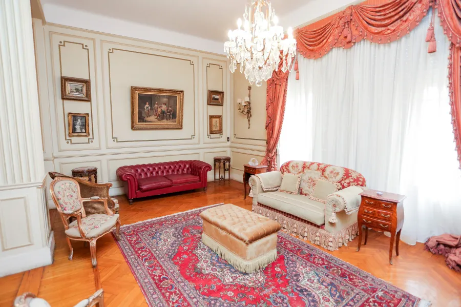 شقة للايجار مفروش 350 م الحي اللاتيني (متفرع من ش فؤاد)