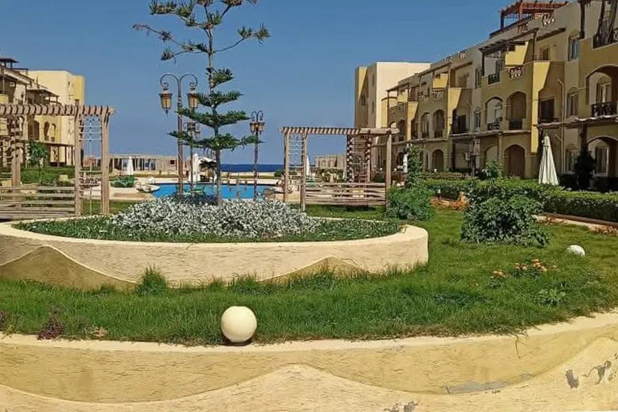 شاليه أرضي بجاردن للبيع (كورونادو - الضبعة) 142 م