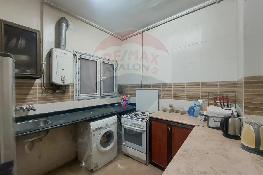 Furnished apartment for rent 120 m Gleem (Directly on the sea)