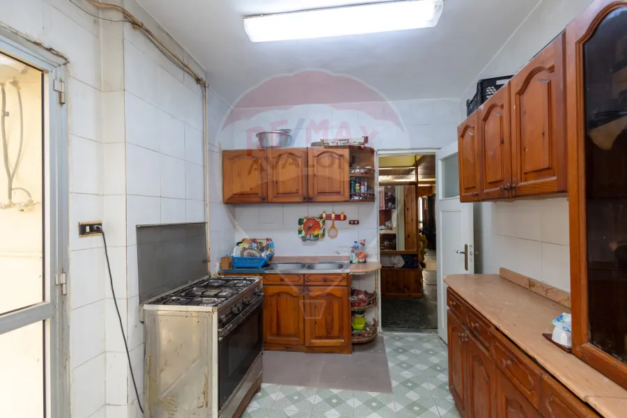 Duplex apartment for sale 260 m, Sidi Bishr (Khaled Ibn El Walid St.)