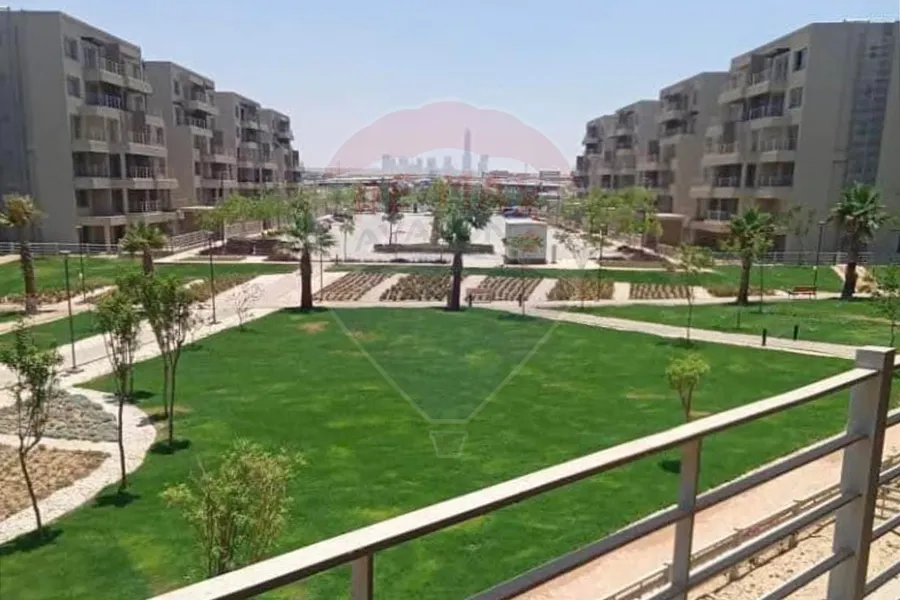 Duplex apartment for sale 217 m + 92 m garden New Cairo (Palm Hills Capital Gardens)