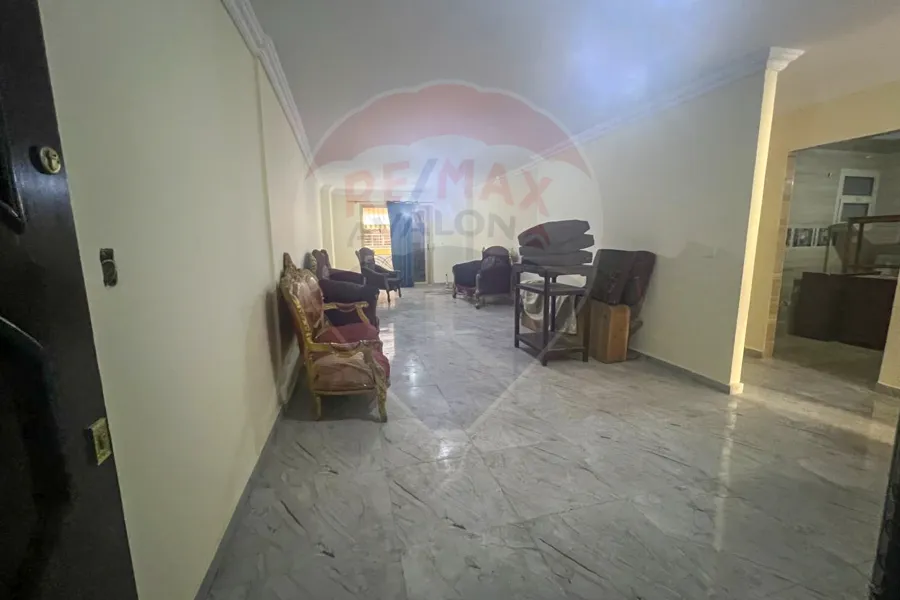 Apartment for sale 160 m Kafr Abdo (Mohammed Safwat St)
