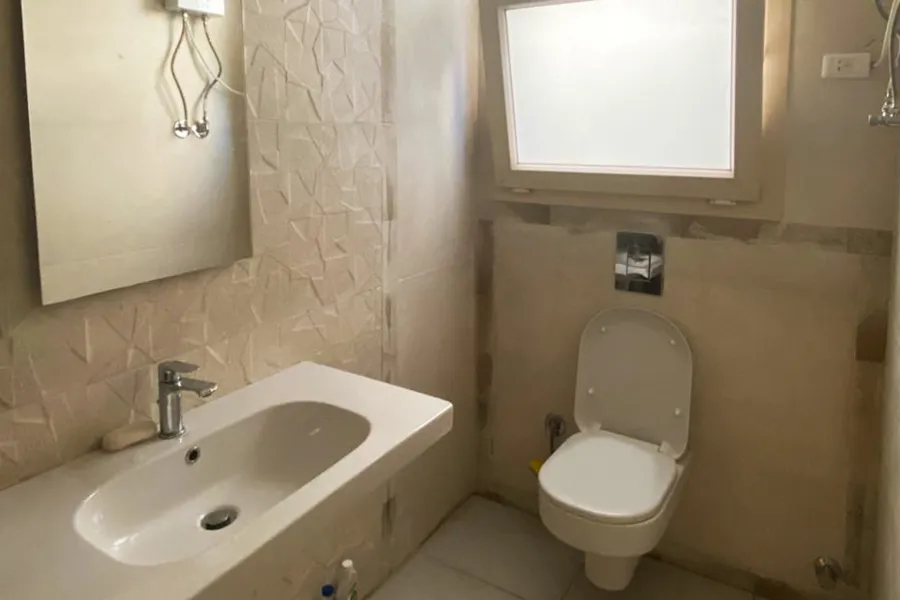 شاليه أرضي بجاردن للبيع (هاسيندا باي - سيدي عبد الرحمن) 165 م