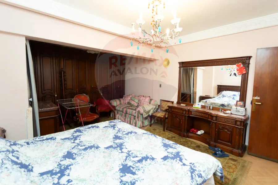 Apartment for sale 210 m Louran (Mahmoud Sedqy St)