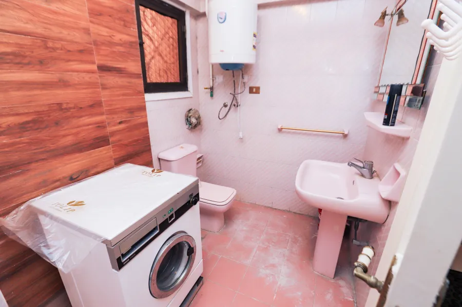 شقة للبيع 150 م جليم ( بجوار جليم باي )