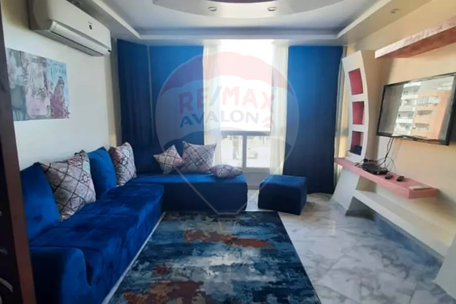 شقة مفروشة للإيجار 160 م الازاريطة (شارع سوتر الرئيسي)